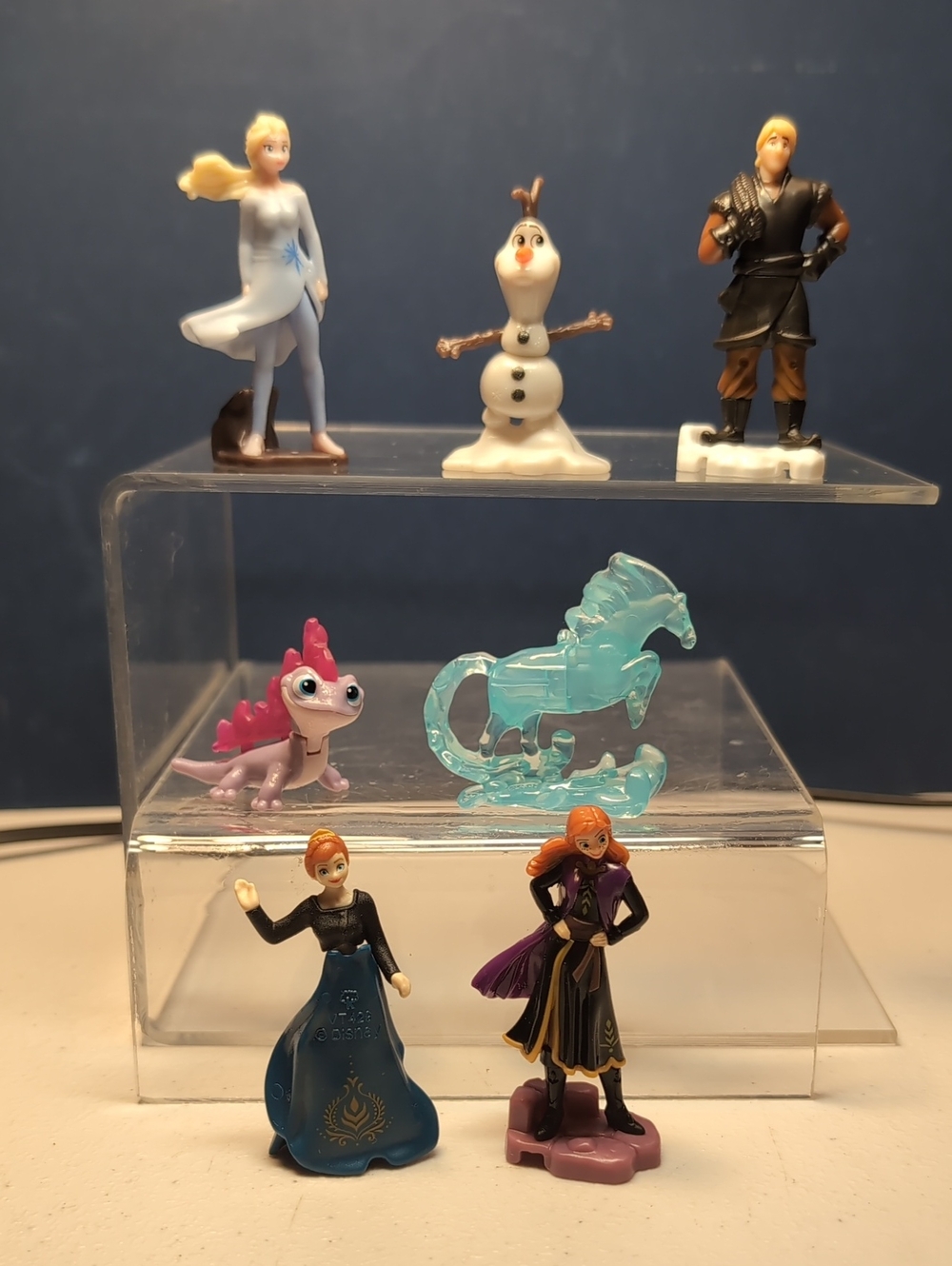 Kinder Surprise Frozen 2 Character Figurine set of 7 New